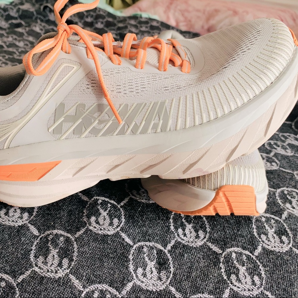Hoka One One, Bondi 7, size 9D